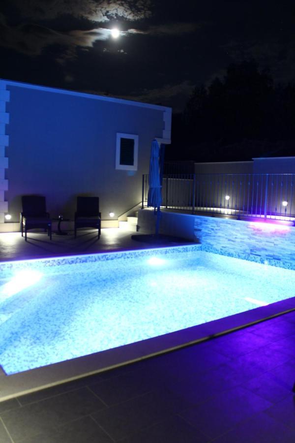 Vacation Home Meri Mirca  Экстерьер фото