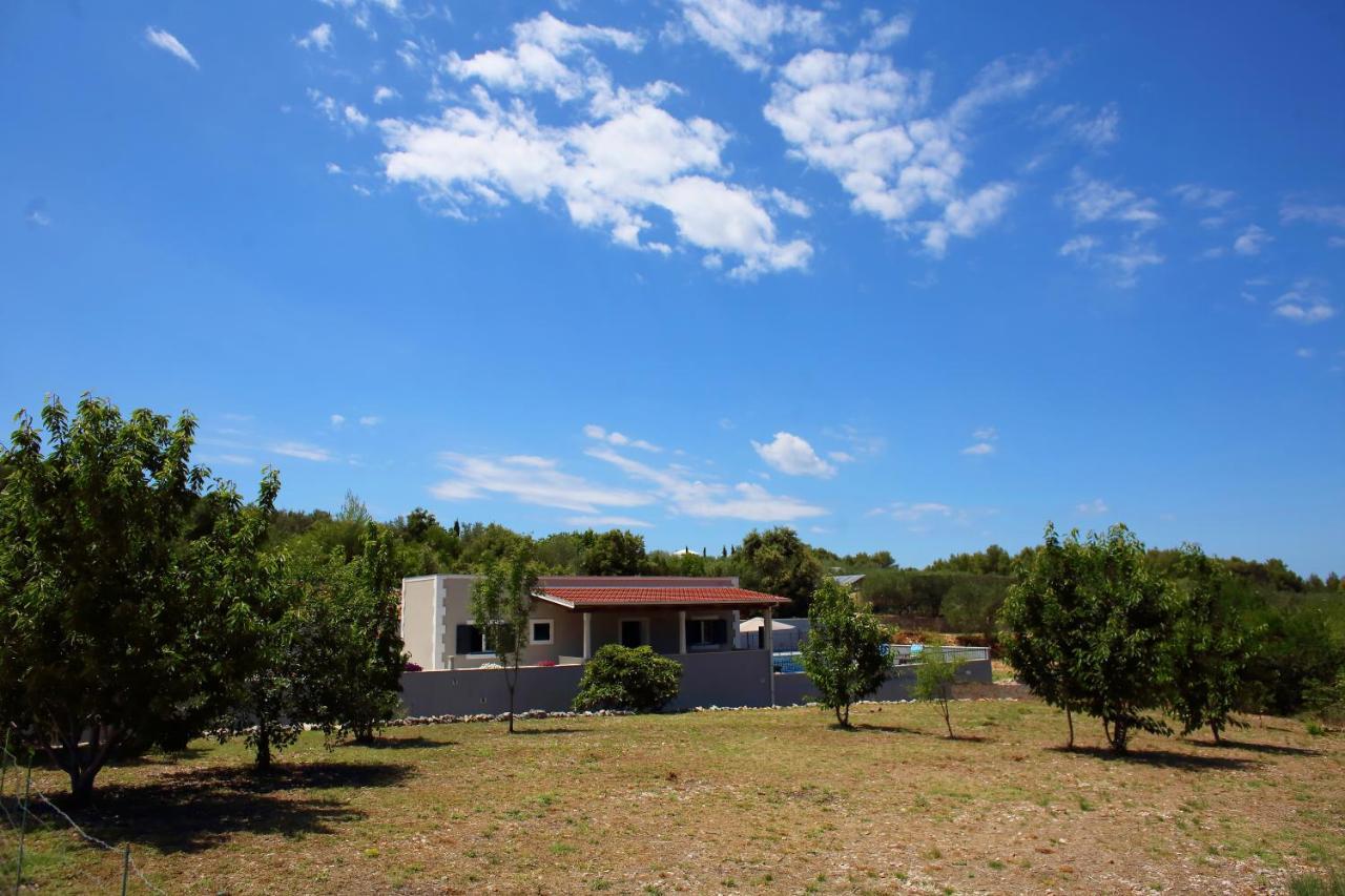 Vacation Home Meri Mirca  Экстерьер фото
